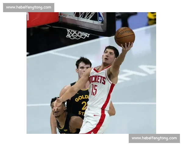 高清篮球直播全程跟踪精彩赛事即时更新让你不错过每一场精彩对决 - 副本 (22) - 副本 - 副本 - 副本 - 副本